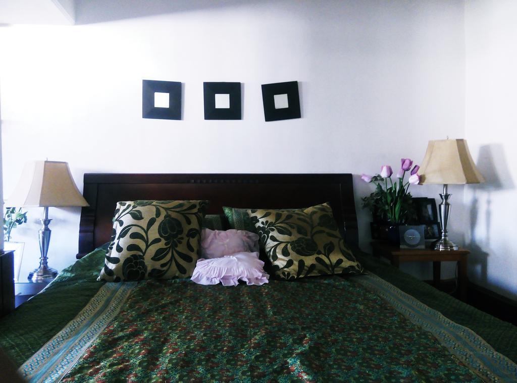 Jeelani Guest House Srīnagar Екстериор снимка
